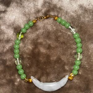 Green Jade and Glass Beaded Bracelet
